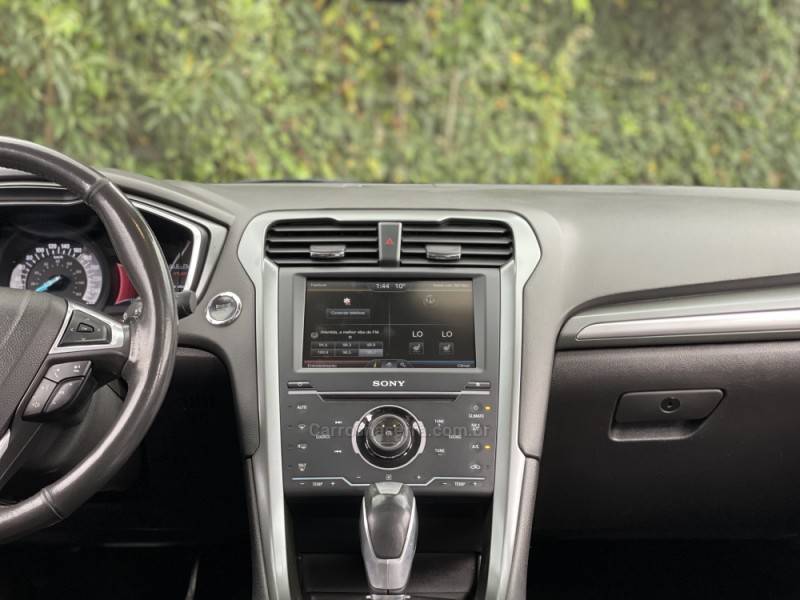 FORD - FUSION - 2014/2014 - Branca - R$ 79.000,00