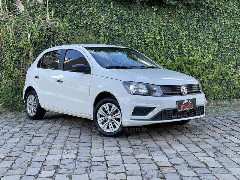 VOLKSWAGEN - GOL - 2021/2022 - Branca - R$ 56.900,00