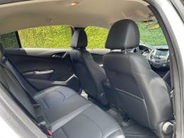 CHEVROLET - CRUZE - 2018/2019 - Branca - R$ 87.900,00