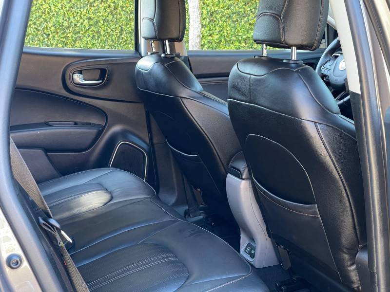 FIAT - TORO - 2020/2021 - Preta - R$ 109.900,00