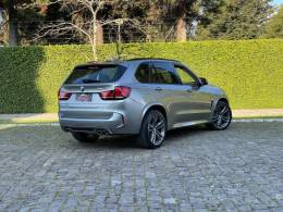 BMW - X5 - 2017/2018 - Cinza - R$ 304.900,00
