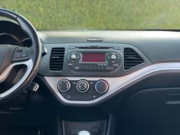 KIA MOTORS - PICANTO - 2014/2015 - Preta - R$ 48.900,00