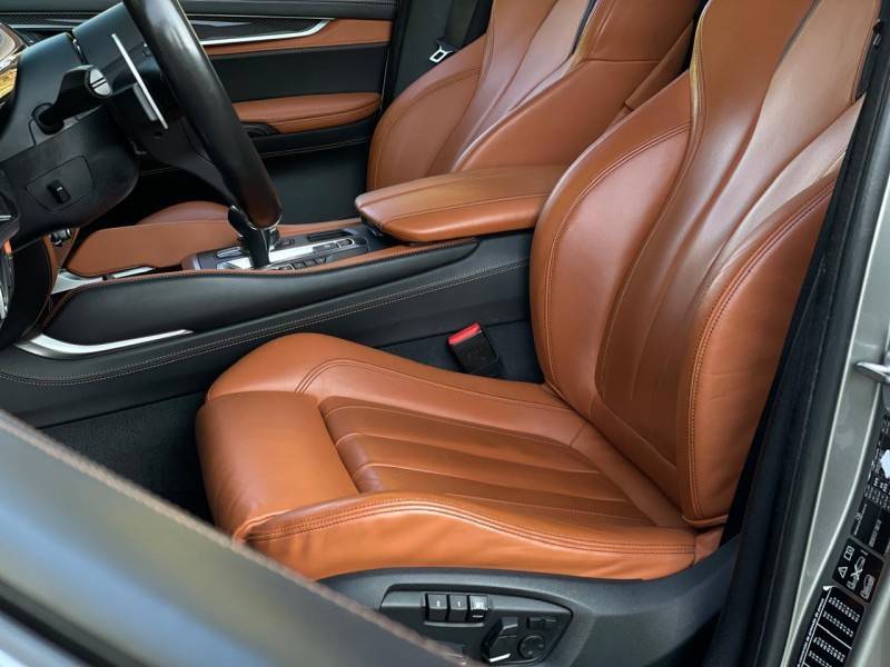 BMW - X5 - 2017/2018 - Cinza - R$ 304.900,00