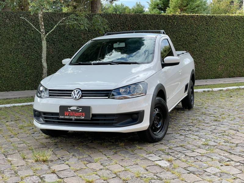 VOLKSWAGEN - SAVEIRO - 2013/2014 - Branca - R$ 46.900,00
