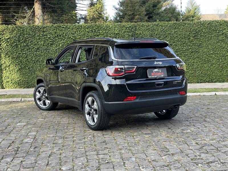 JEEP - COMPASS - 2016/2017 - Preta - R$ 93.900,00