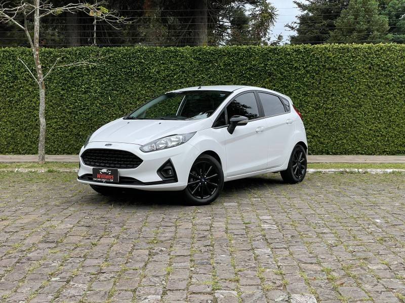 FORD - FIESTA - 2019/2019 - Branca - R$ 62.900,00