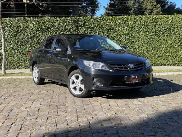 TOYOTA - COROLLA - 2011/2012 - Preta - R$ 64.900,00