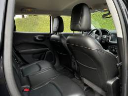 JEEP - COMPASS - 2020/2021 - Preta - R$ 107.900,00
