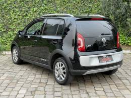 VOLKSWAGEN - UP - 2014/2015 - Preta - R$ 42.900,00