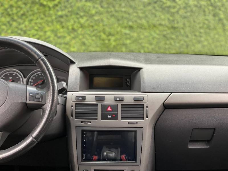 CHEVROLET - VECTRA - 2008/2009 - Vermelha - R$ 46.900,00