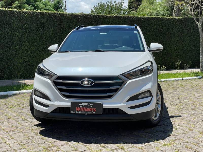 HYUNDAI - TUCSON - 2017/2018 - Branca - R$ 98.900,00