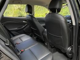 CHEVROLET - TRACKER - 2021/2022 - Preta - R$ 98.900,00