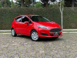 FORD - FIESTA - 2016/2017 - Vermelha - R$ 55.000,00