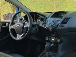 FORD - FIESTA - 2014/2015 - Azul - R$ 46.900,00