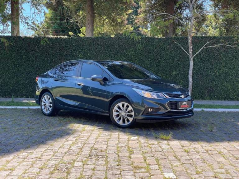 CHEVROLET - CRUZE - 2017/2018 - Azul - R$ 79.900,00