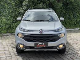 FIAT - TORO - 2018/2019 - Prata - R$ 107.900,00