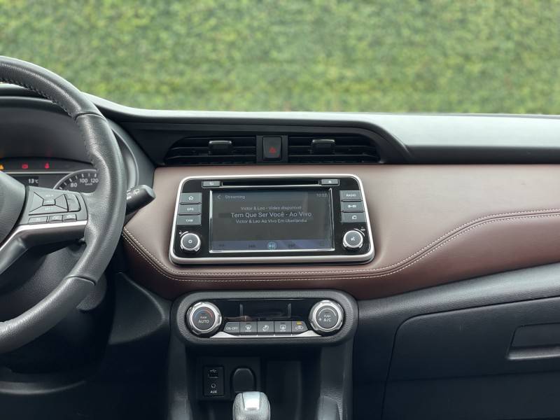 NISSAN - KICKS - 2019/2020 - Branca - R$ 92.900,00