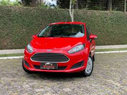 FORD - FIESTA - 2016/2017 - Vermelha - R$ 55.000,00