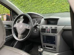 CHEVROLET - VECTRA - 2008/2009 - Vermelha - R$ 43.900,00