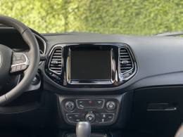 JEEP - COMPASS - 2016/2017 - Preta - R$ 93.900,00