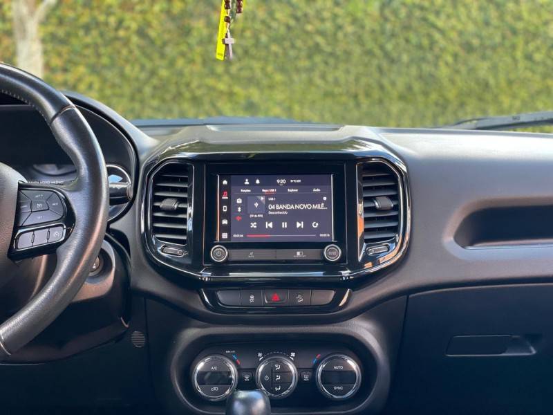 FIAT - TORO - 2021/2021 - Azul - R$ 123.900,00