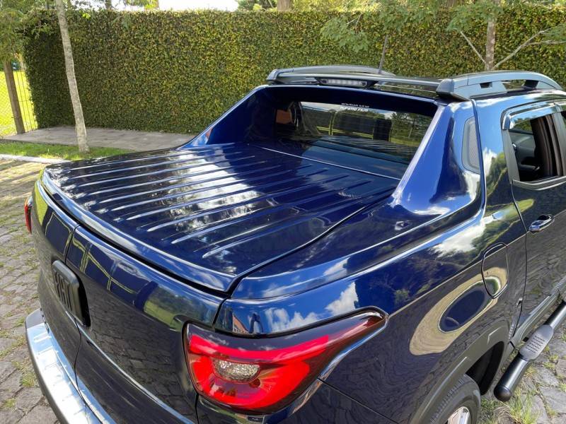 FIAT - TORO - 2021/2021 - Azul - R$ 123.900,00