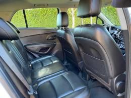 CHEVROLET - TRACKER - 2017/2018 - Branca - R$ 84.900,00