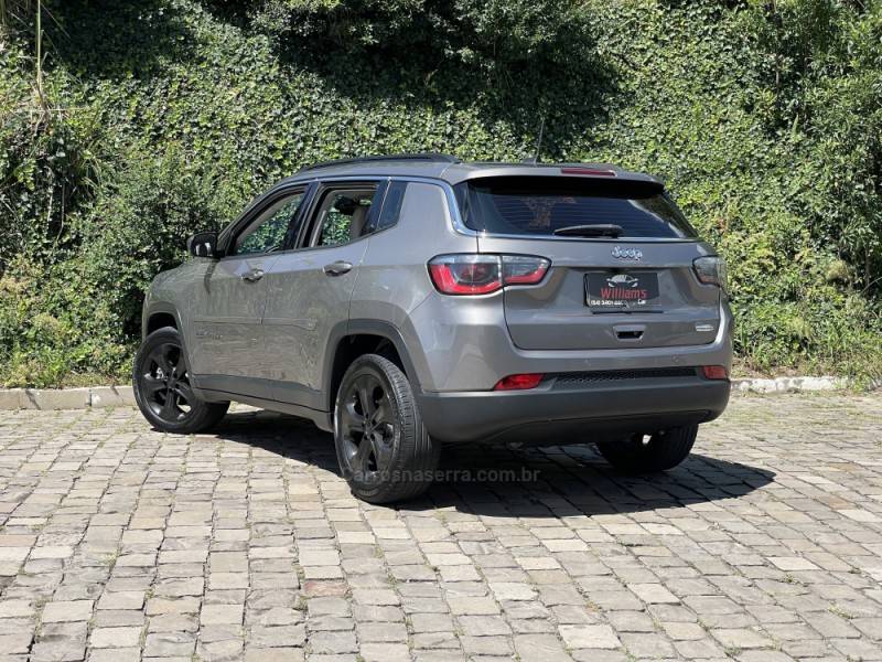 JEEP - COMPASS - 2016/2017 - Cinza - R$ 89.900,00