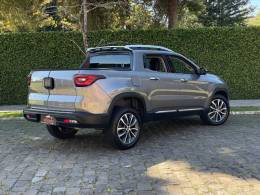 FIAT - TORO - 2020/2021 - Preta - R$ 109.900,00