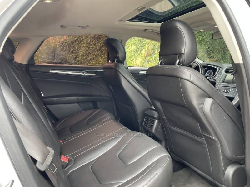FORD - FUSION - 2014/2014 - Branca - R$ 79.000,00