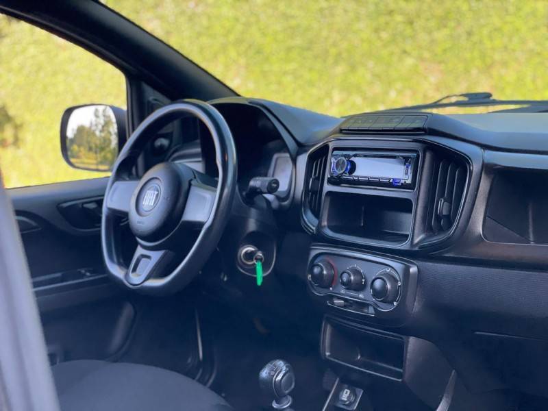 FIAT - FIORINO - 2023/2024 - Branca - R$ 89.900,00