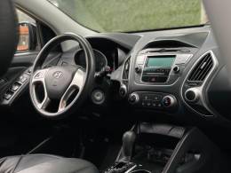 HYUNDAI - IX35 - 2010/2011 - Preta - R$ 58.900,00