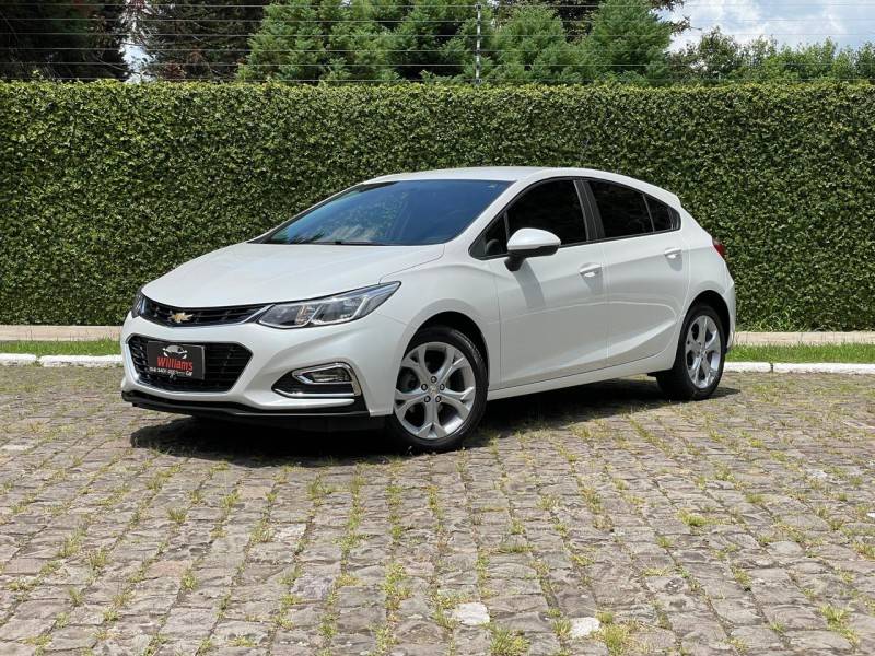 CHEVROLET - CRUZE - 2018/2019 - Branca - R$ 87.900,00