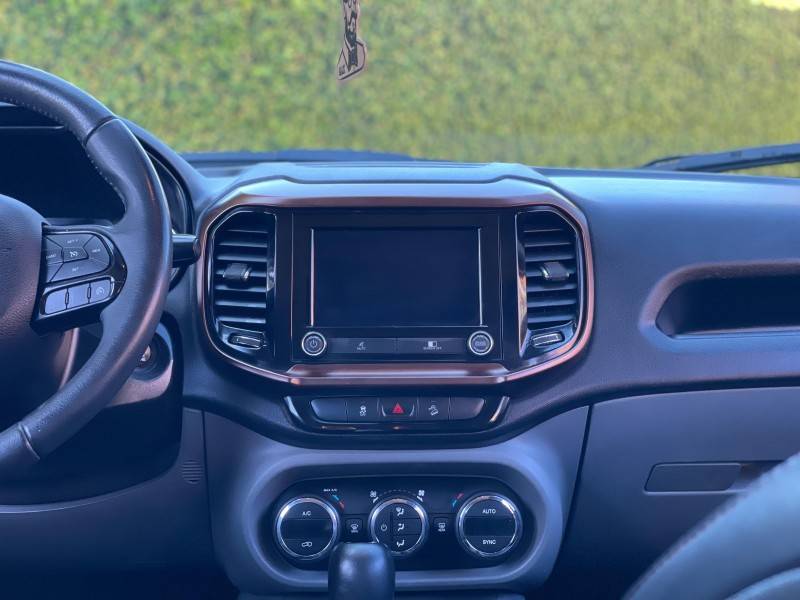 FIAT - TORO - 2020/2021 - Preta - R$ 109.900,00