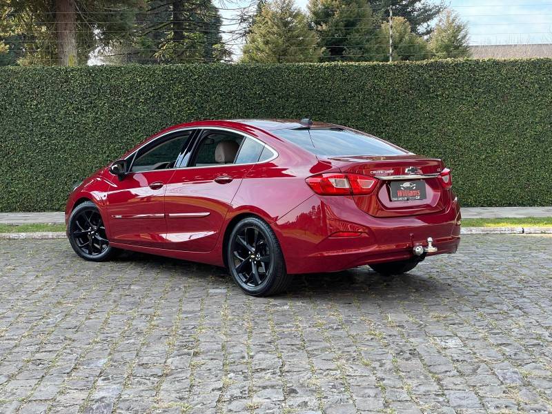 CHEVROLET - CRUZE - 2018/2019 - Vermelha - R$ 104.900,00