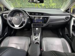TOYOTA - COROLLA - 2019/2019 - Branca - R$ 108.900,00