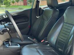 FORD - FIESTA - 2014/2015 - Azul - R$ 46.900,00