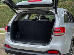 KIA MOTORS - SORENTO - 2015/2016 - Prata - R$ 102.900,00