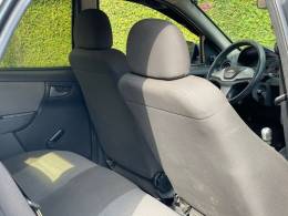 CHEVROLET - CELTA - 2011/2012 - Cinza - R$ 26.900,00