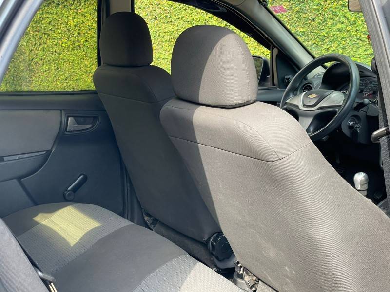 CHEVROLET - CELTA - 2011/2012 - Cinza - R$ 26.900,00