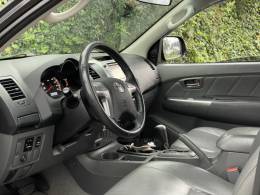 TOYOTA - HILUX - 2014/2014 - Preta - R$ 139.900,00