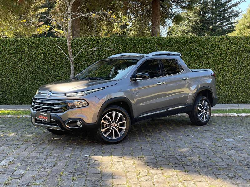 FIAT - TORO - 2020/2021 - Preta - R$ 109.900,00