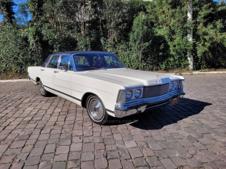 FORD - GALAXIE - 1976/1976 - Branca - R$ 180.000,00