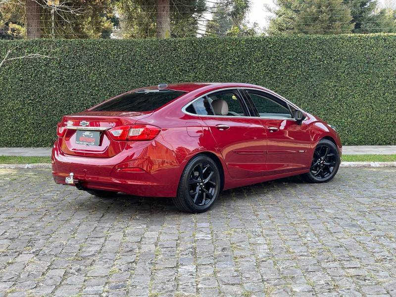CHEVROLET - CRUZE - 2018/2019 - Vermelha - R$ 104.900,00