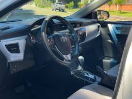 TOYOTA - COROLLA - 2014/2015 - Branca - R$ 88.900,00