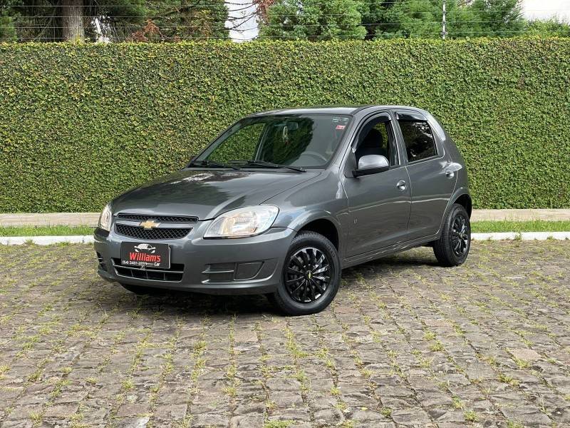 CHEVROLET - CELTA - 2011/2012 - Cinza - R$ 26.900,00