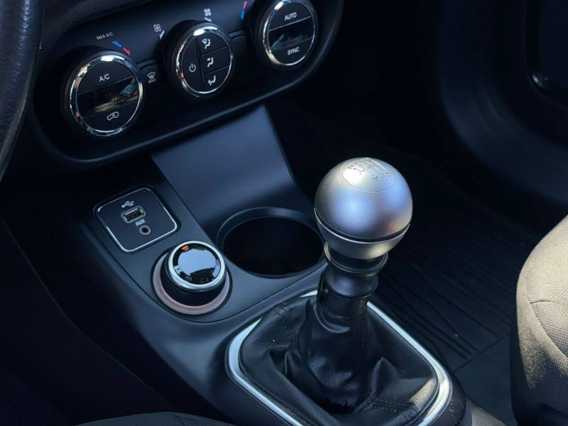 FIAT - TORO - 2017/2018 - Prata - R$ 92.000,00