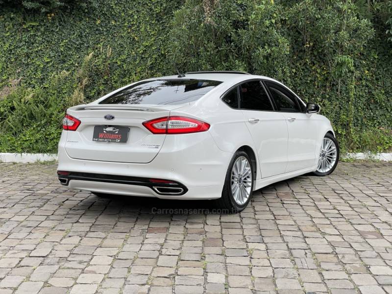 FORD - FUSION - 2014/2014 - Branca - R$ 79.000,00