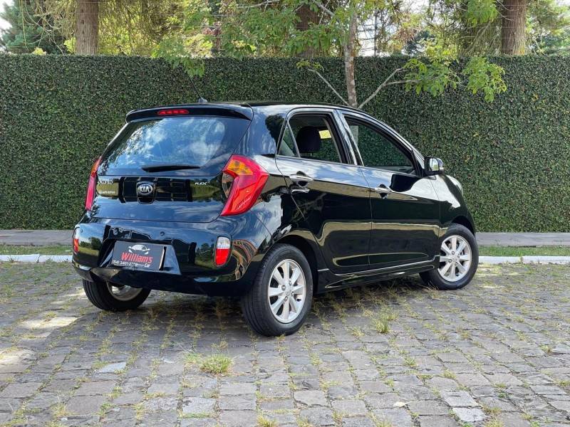 KIA MOTORS - PICANTO - 2014/2015 - Preta - R$ 48.900,00