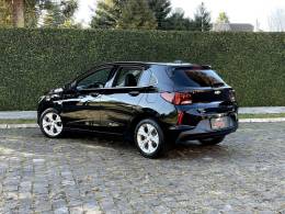 CHEVROLET - ONIX - 2020/2021 - Preta - R$ 77.500,00